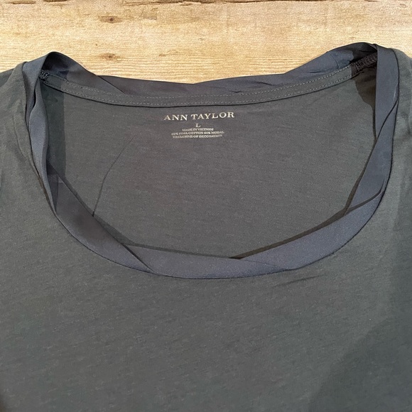 Ann Taylor Long Sleeve Shirt Size Large - Picture 5 of 6